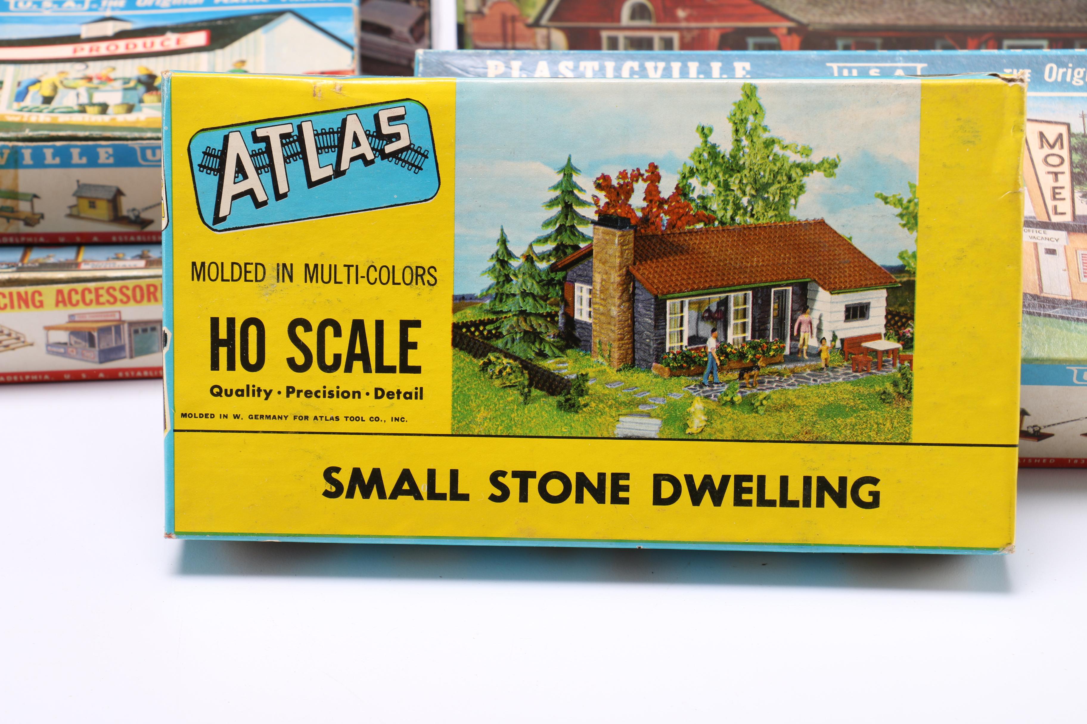 Ho Scale Village House And Train Collection