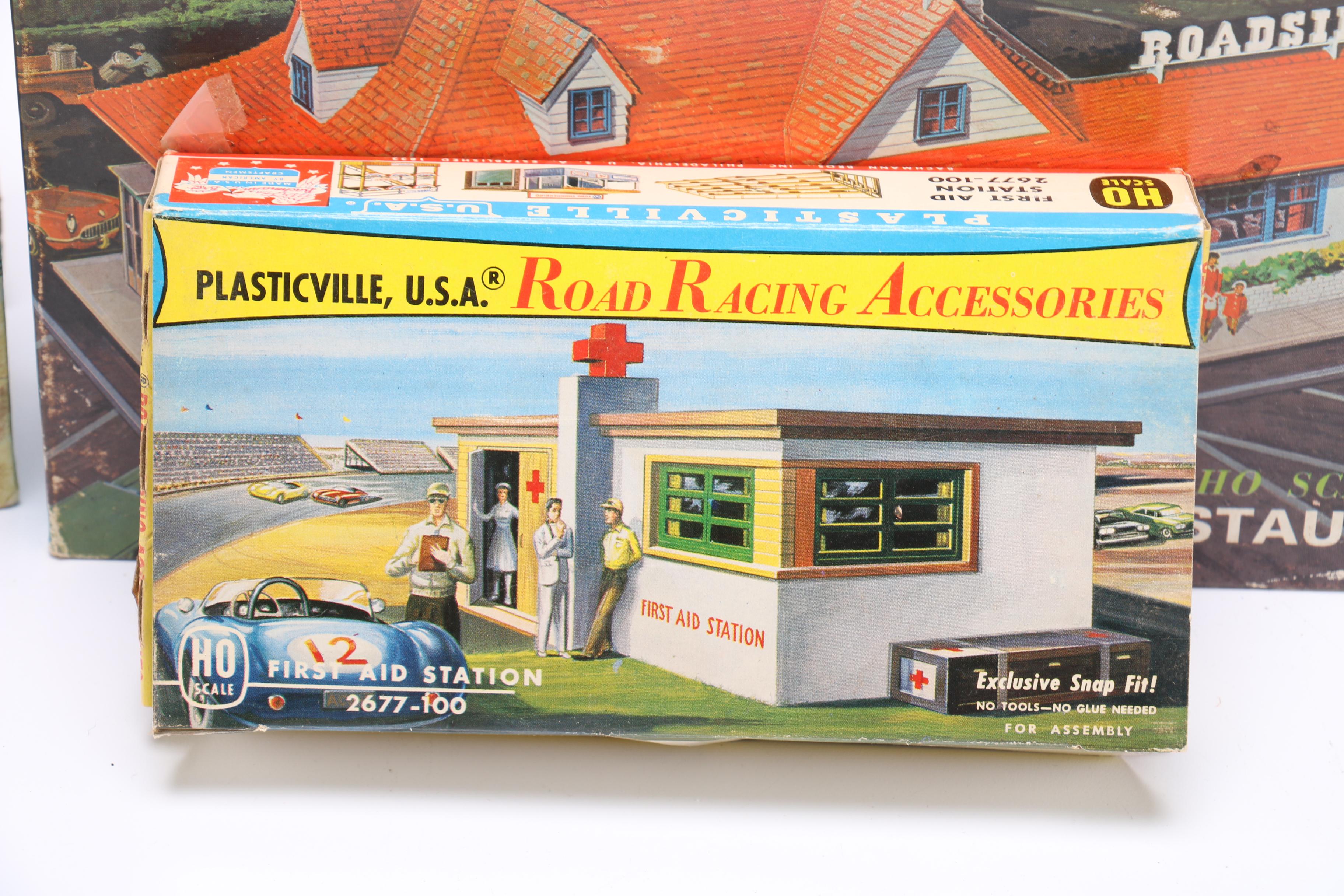 Ho Scale Village House And Train Collection