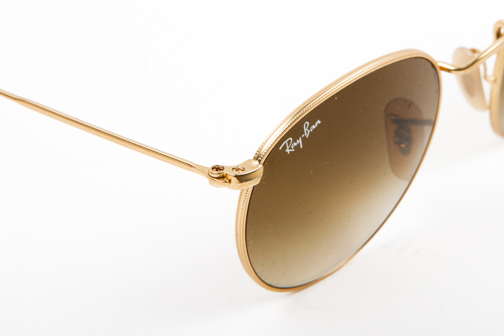 Ray-Ban Round Metal Sunglasses