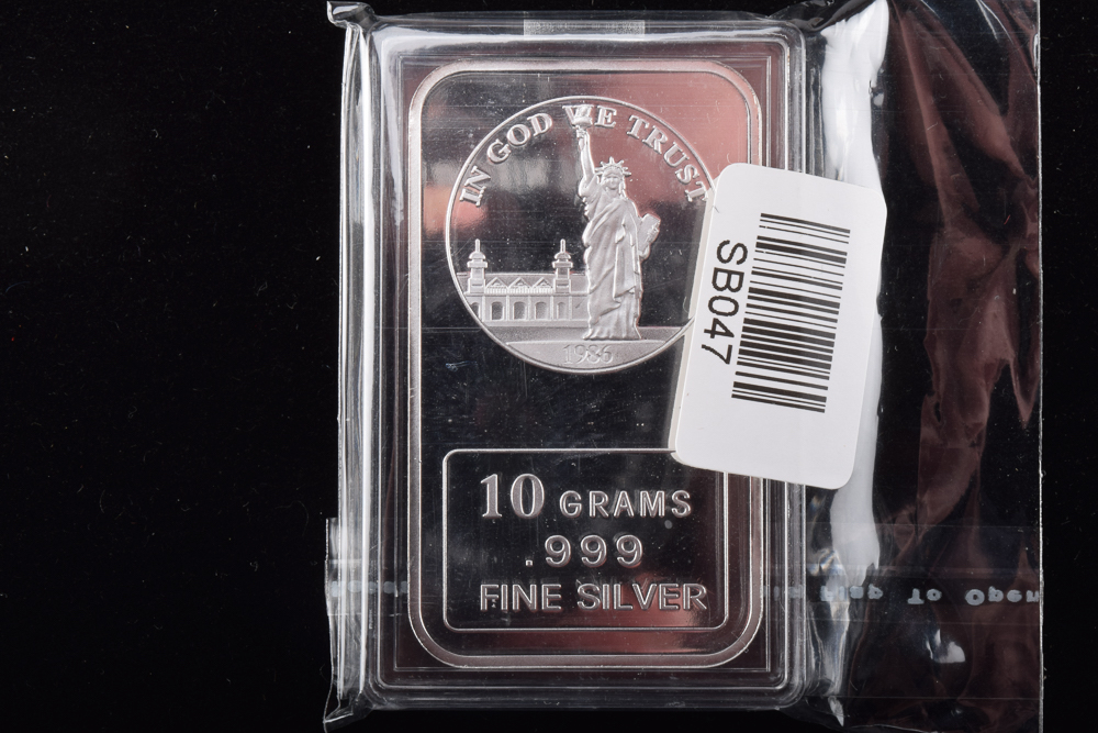 1982 Engelhard "American Prospector" Silver Coin and 10 Gram Bar of .999 Silver