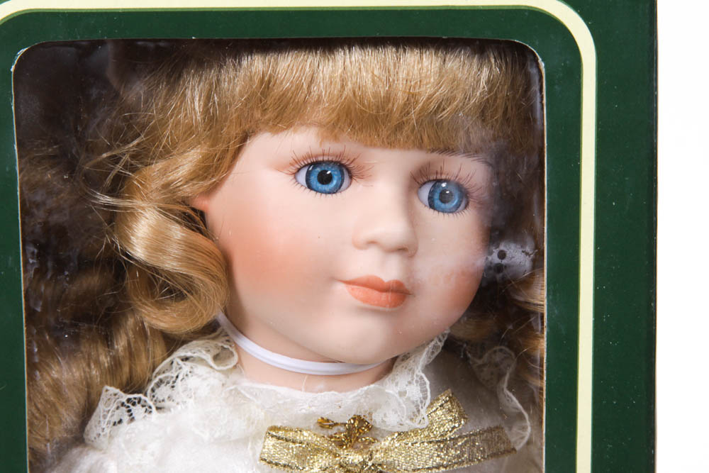 Collection of Geppeddo Porcelain Dolls