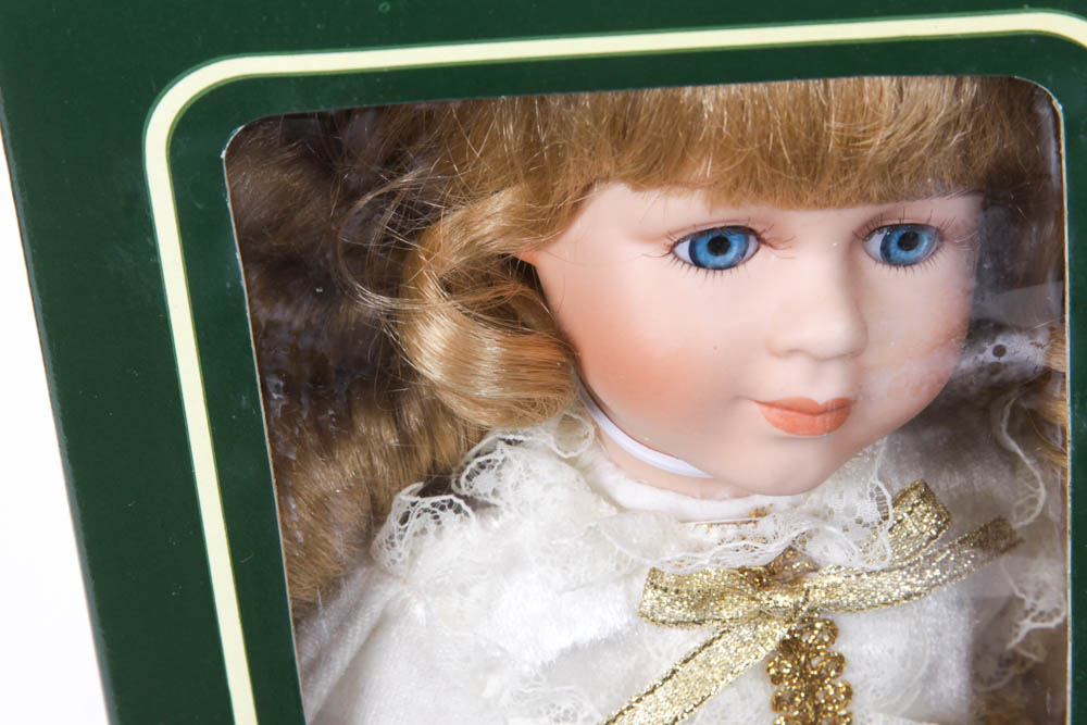 Collection of Geppeddo Porcelain Dolls