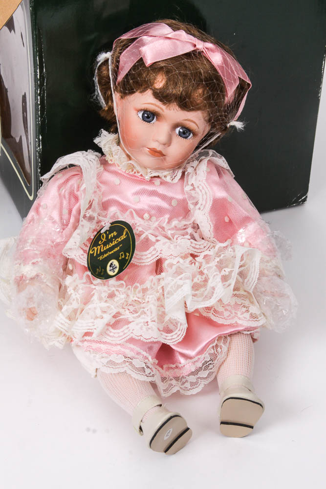 Collection of Geppeddo Porcelain Dolls