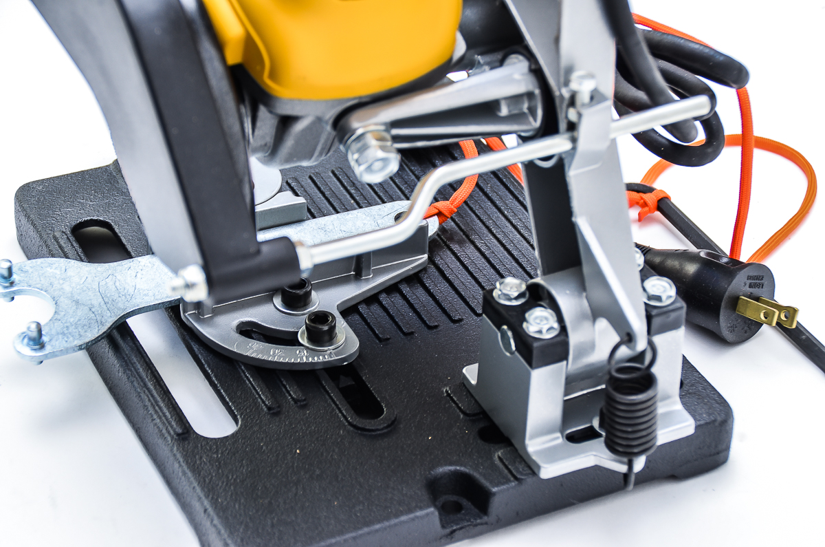 Dewalt Angle Grinder with Klutch Angle Grinder Stand