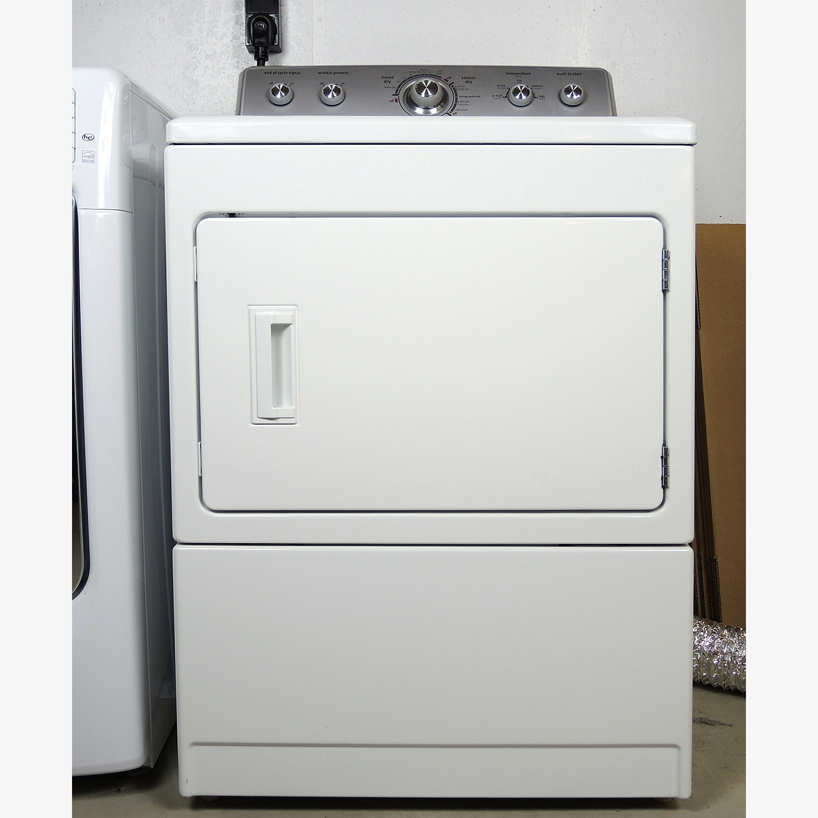 Maytag Centennial White Electric Dryer