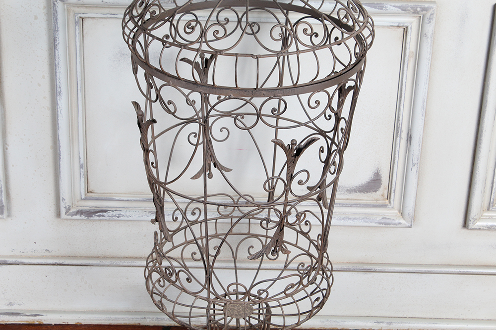 Decorative Wire Urn Basket