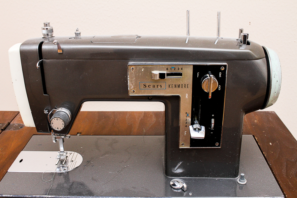 Vintage Kenmore Model 84 Sewing Machine