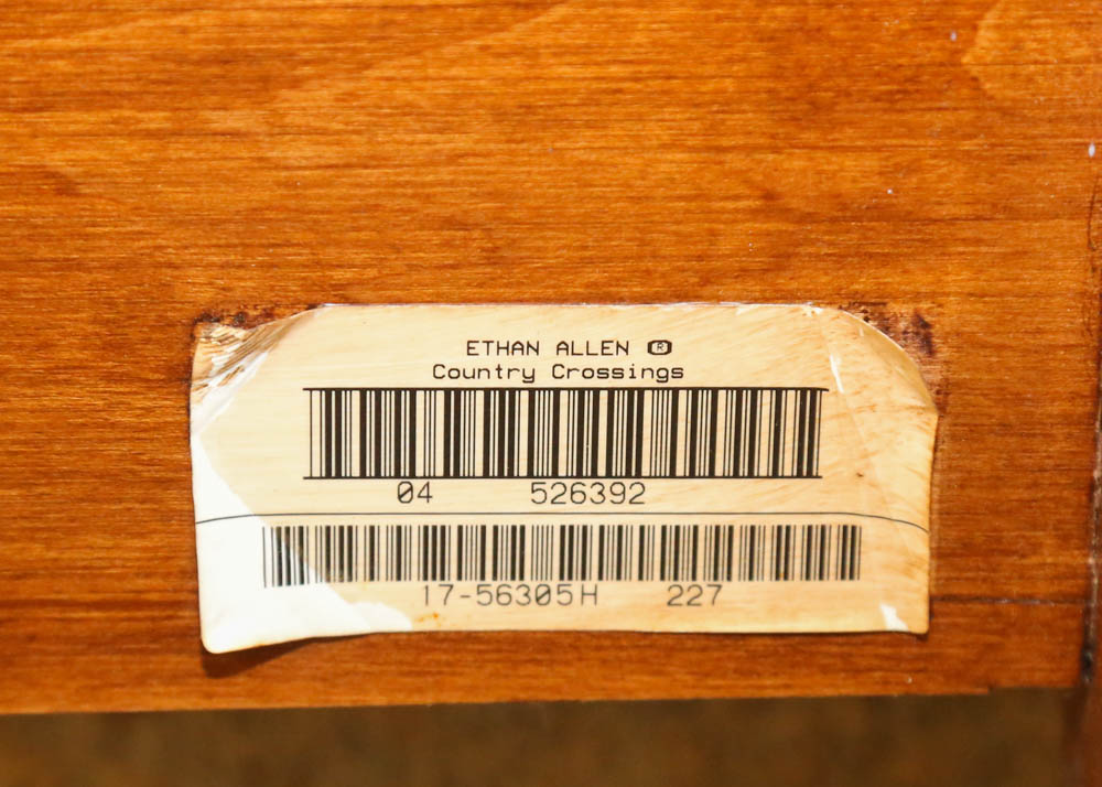 Ethan Allen "Country Crossings" Queen Size Bed Frame