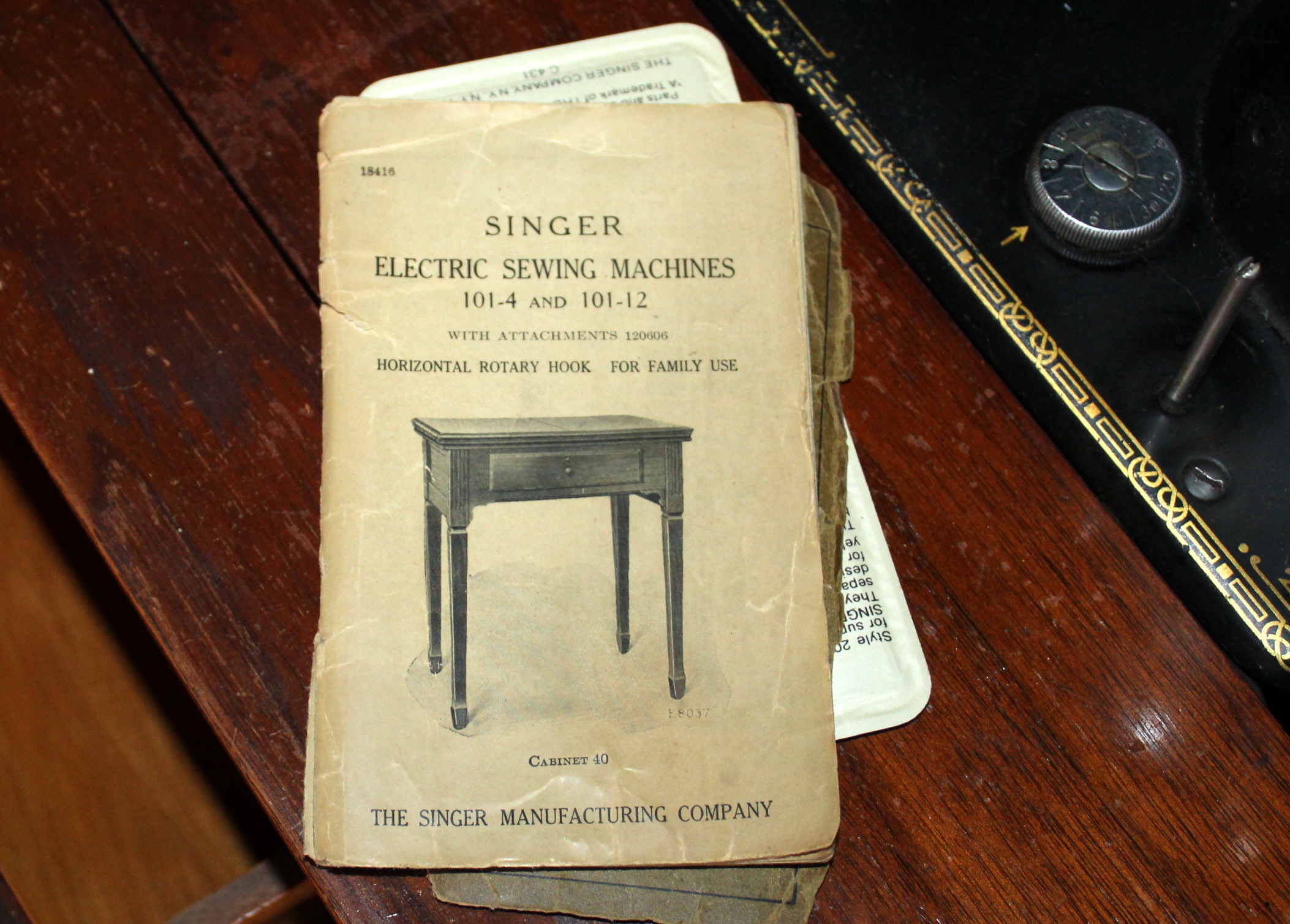 Vintage Electric Singer Sewing Machine and Cabinet