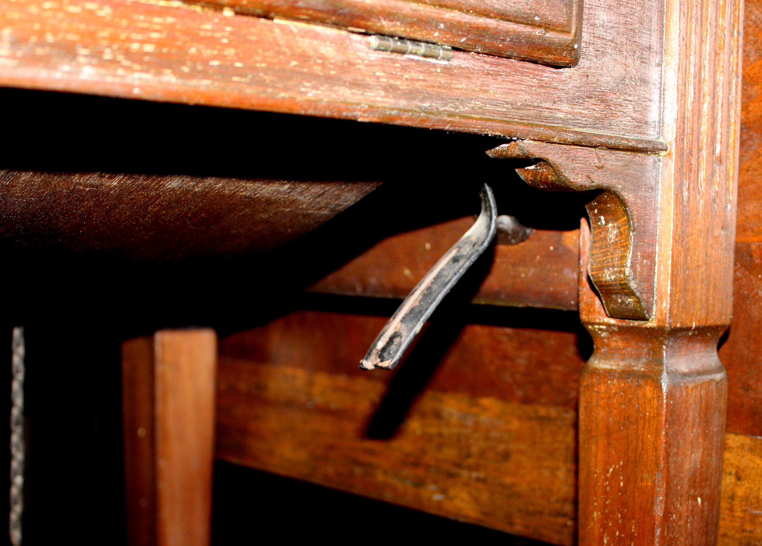 Antique Singer Sewing Machine Table