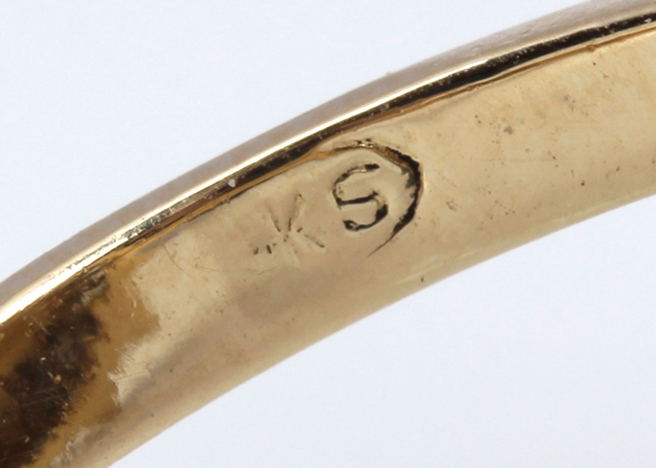 14K Yellow Gold Opal Ring