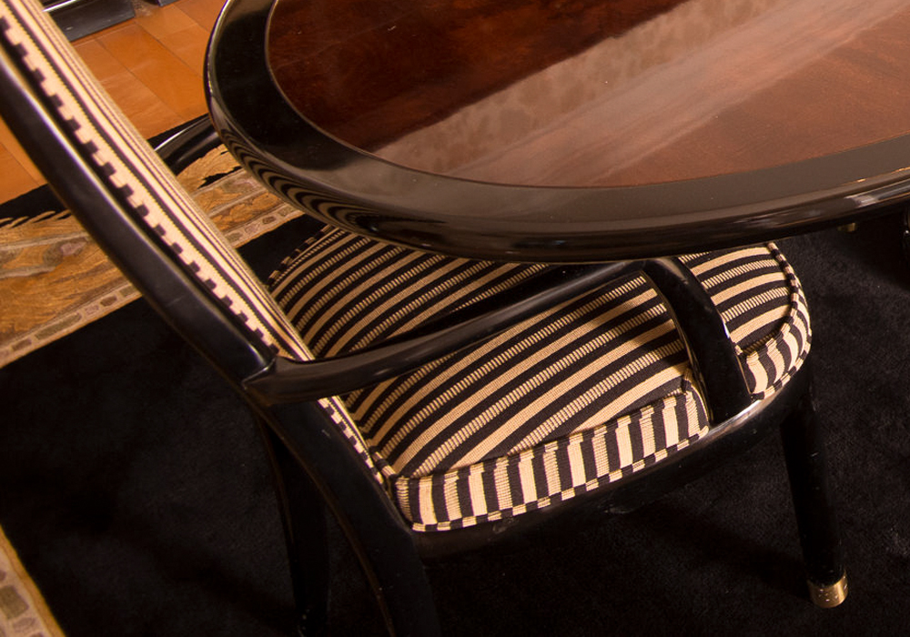 Henredon "Scene III" Dining Table and Chairs