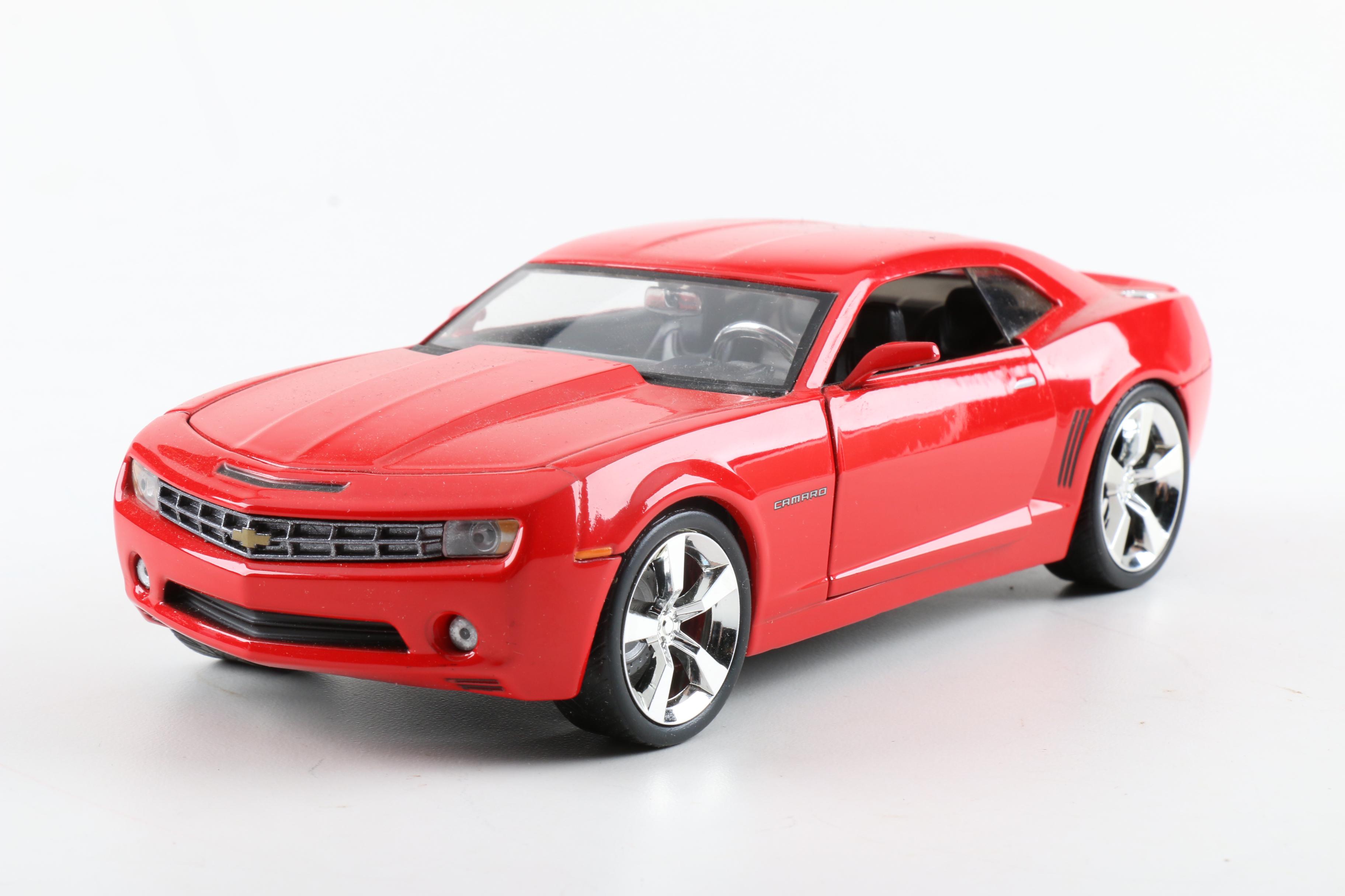 Chevrolet Camaro 1:24 Scale Diecast Car Collection