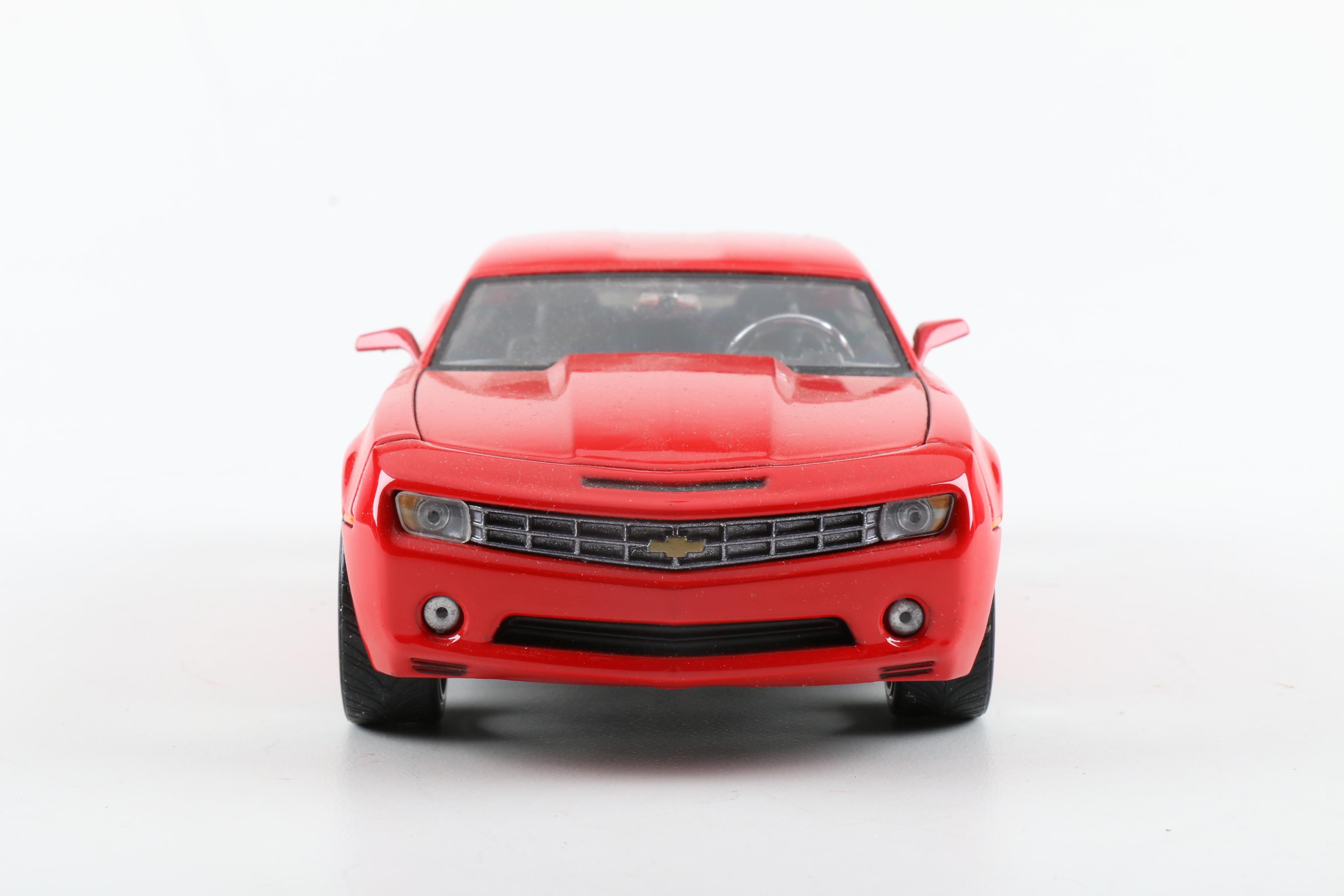 Chevrolet Camaro 1:24 Scale Diecast Car Collection