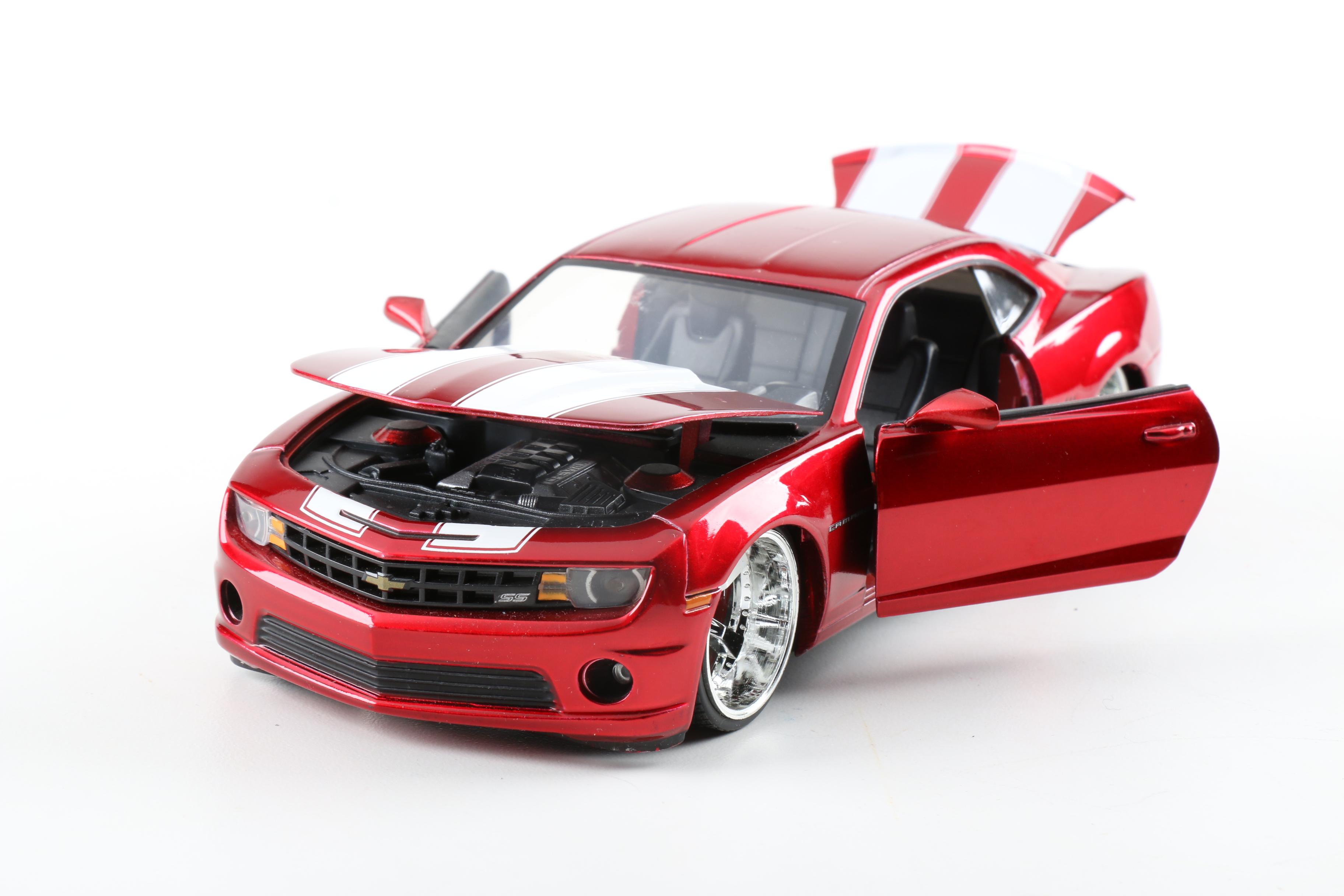 Chevrolet Camaro 1:24 Scale Diecast Car Collection