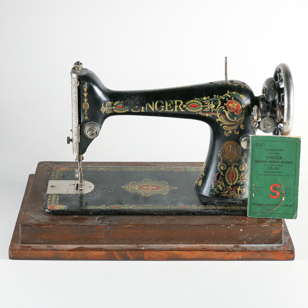 1920 Singer "Redeye" Sewing Machine