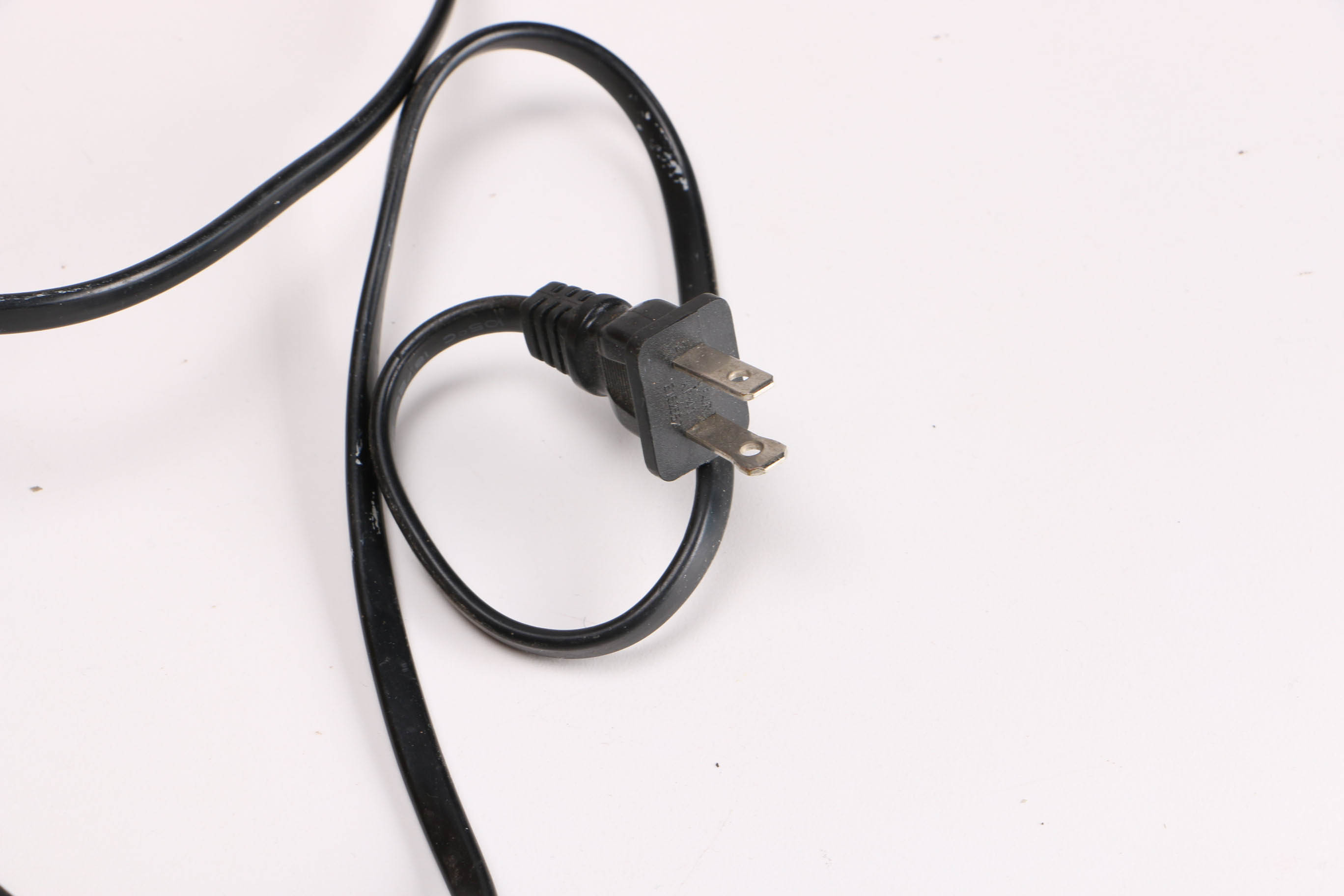 Thomas Pacconi Replica Antique Record Player and Radio