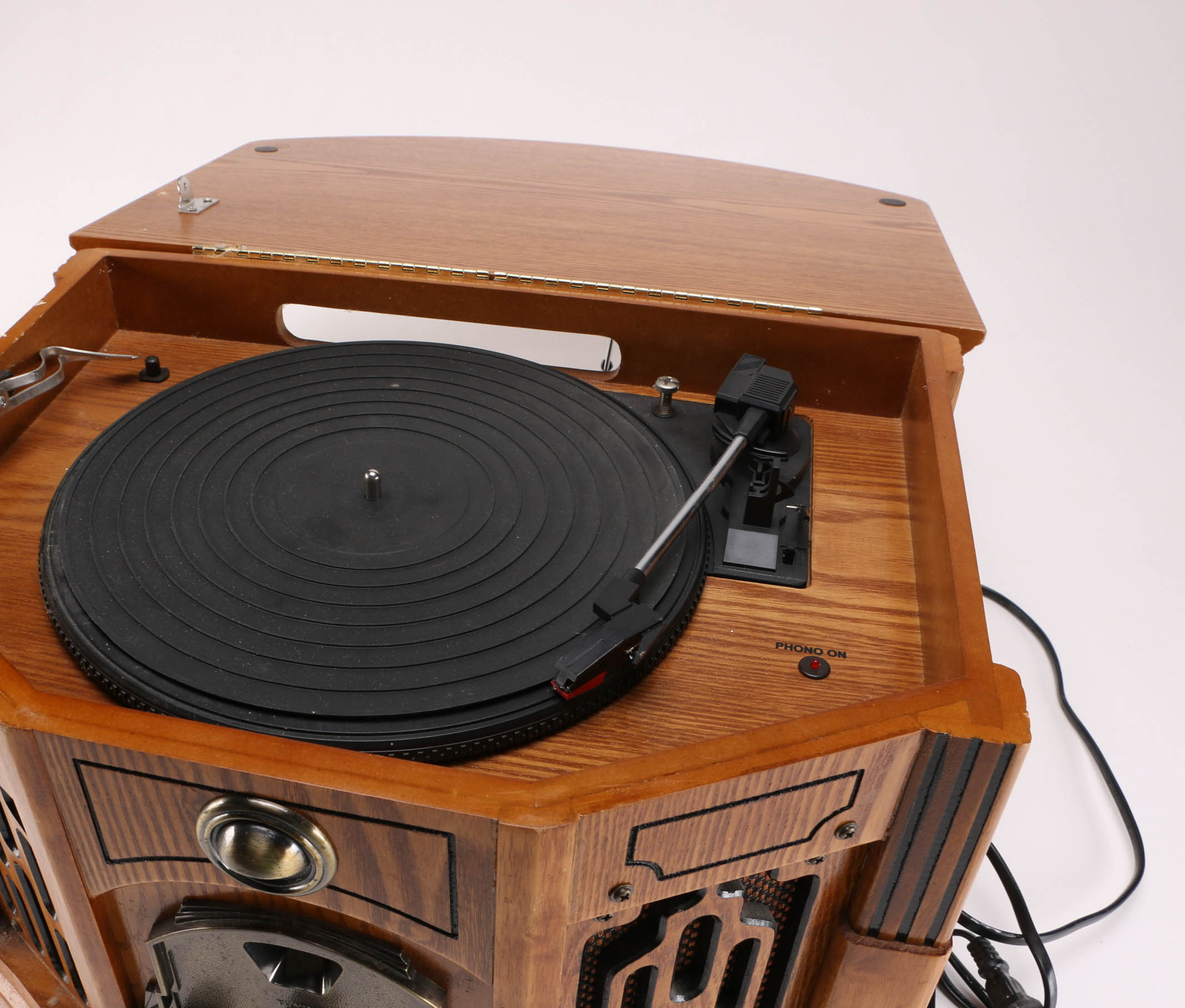 Thomas Pacconi Replica Antique Record Player and Radio