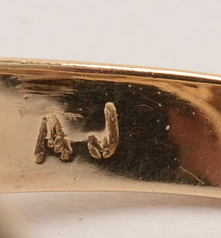 10K Yellow Gold Blue Spinel Ring