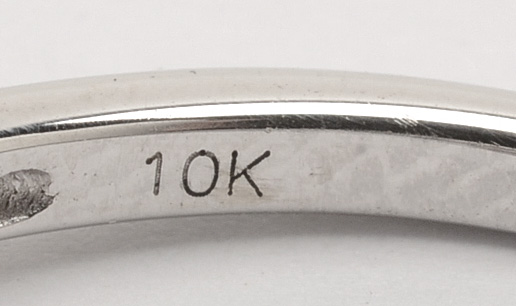 10K White Gold Diamond Cluster Ring