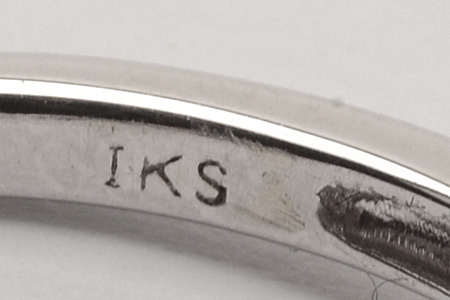 10K White Gold Diamond Cluster Ring