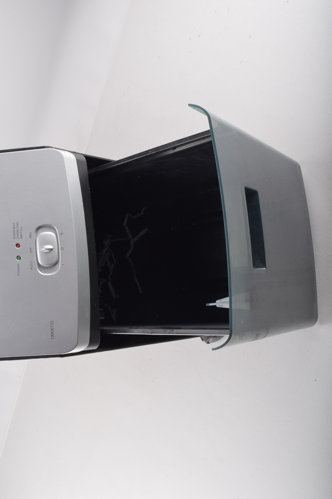 OfficeMax Paper Shredder