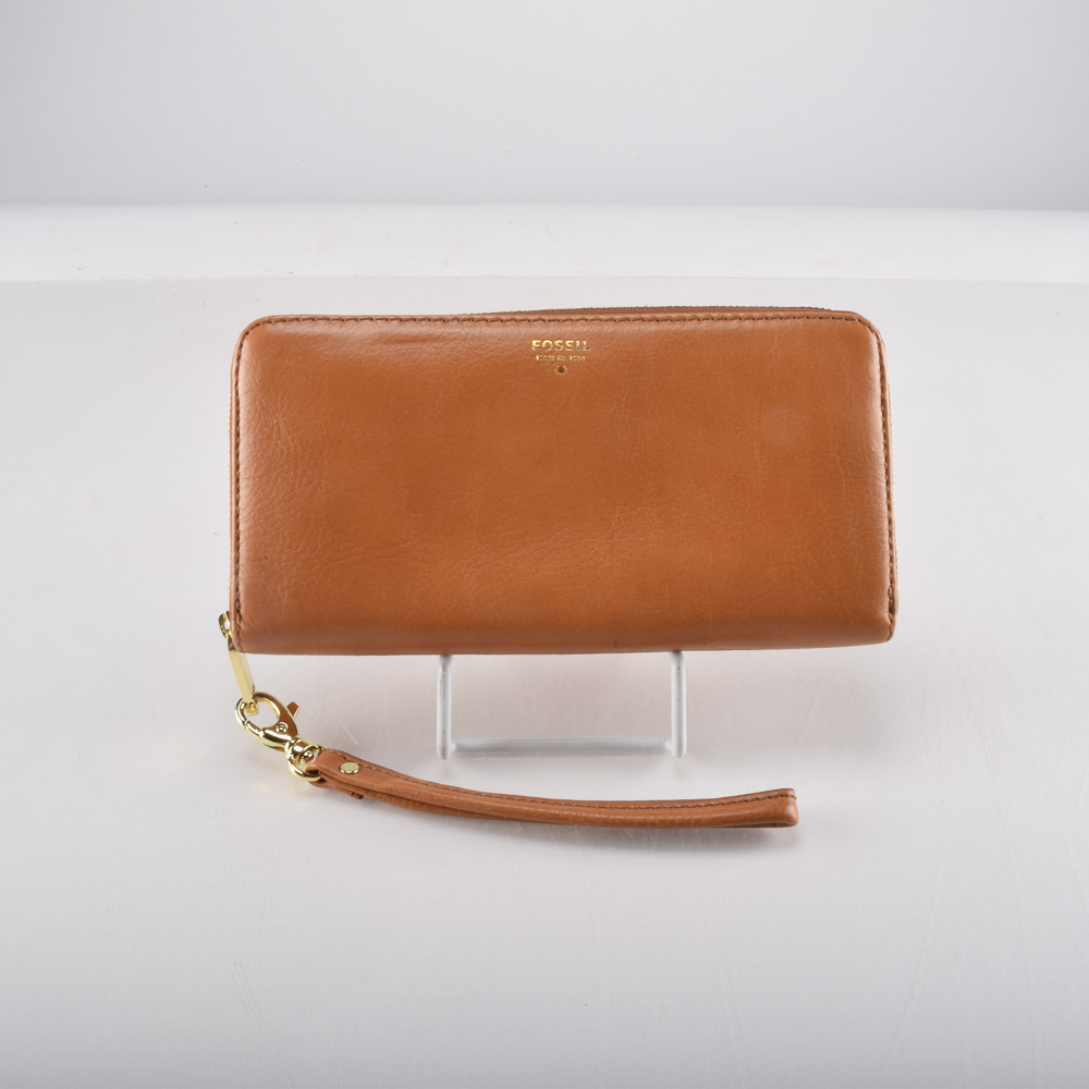 Fossil Wristlet Wallet