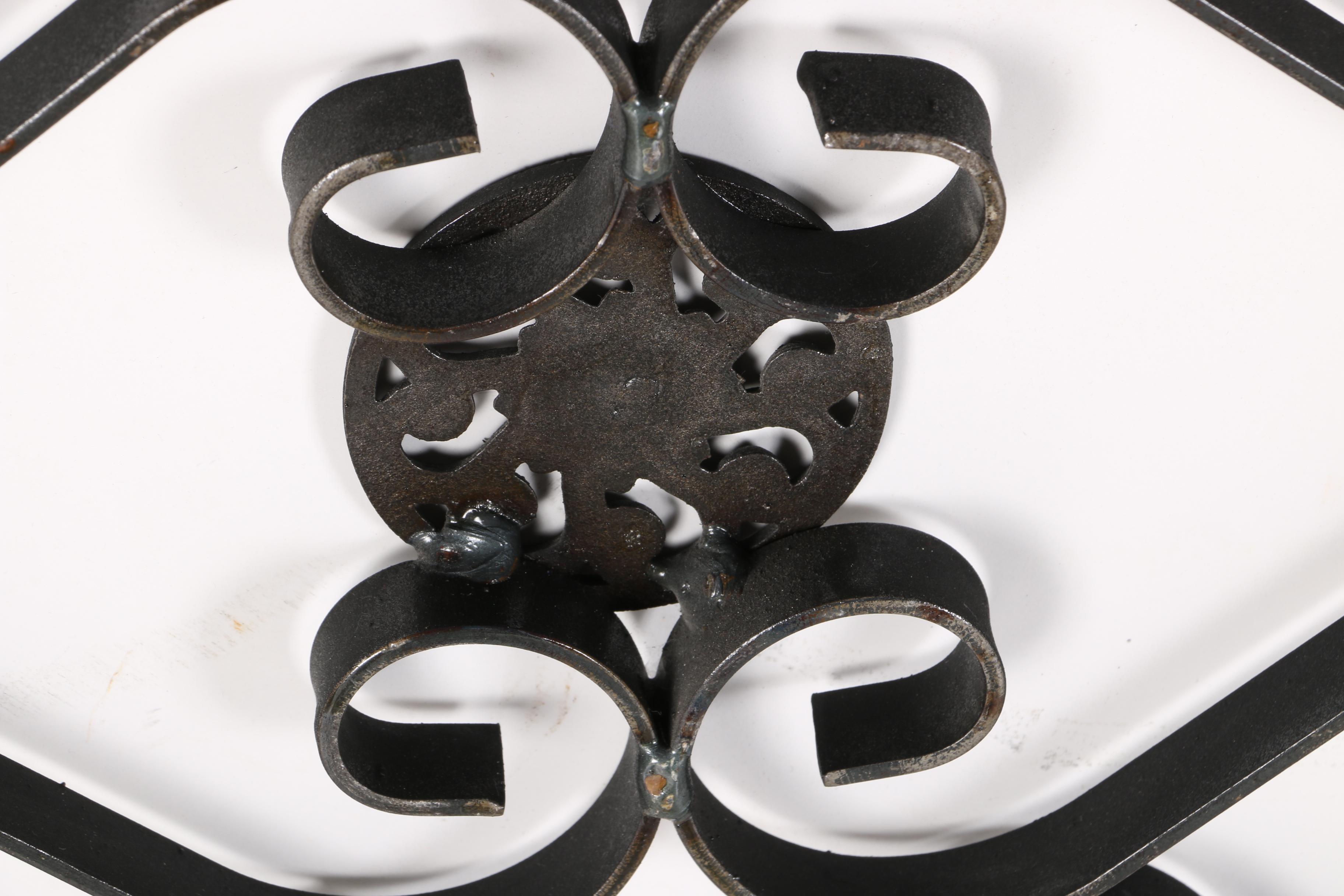 Scrolling Metal Wall Decor