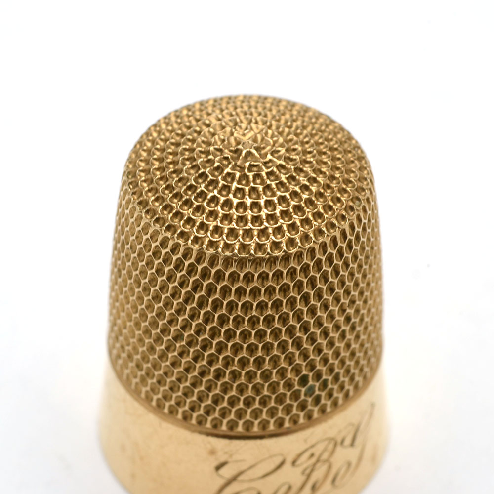 Vintage 9K Yellow Gold Sewing Thimble