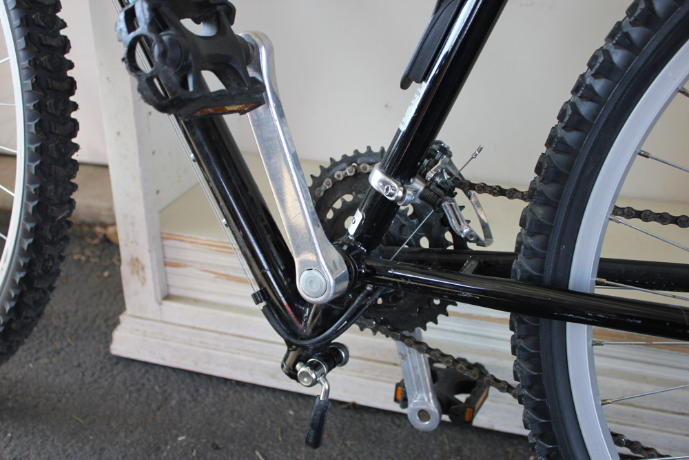 Black Foldable BMW Road Bike