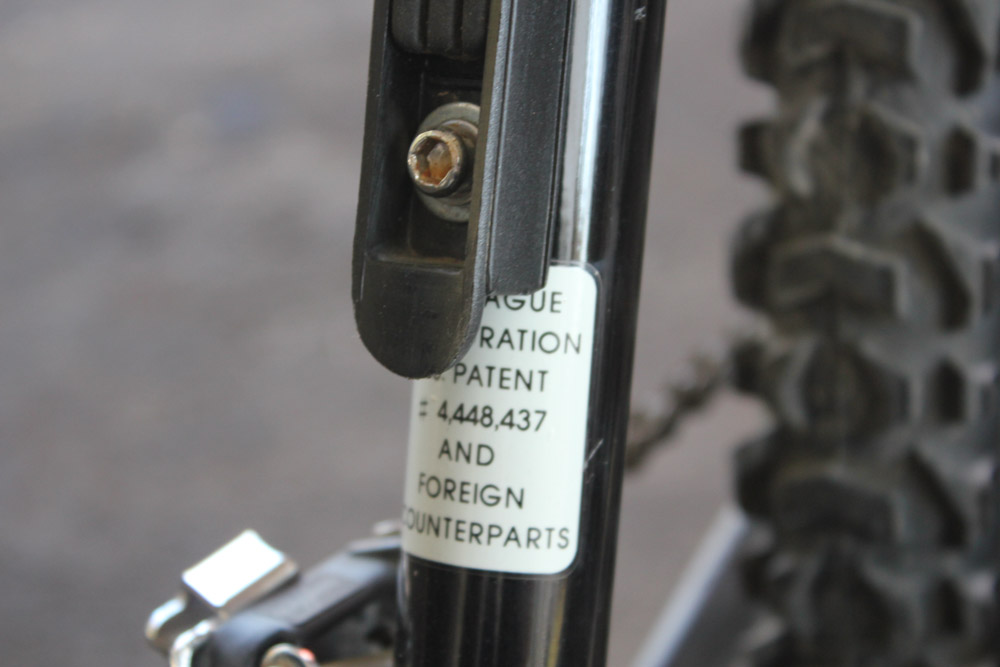 Black Foldable BMW Road Bike