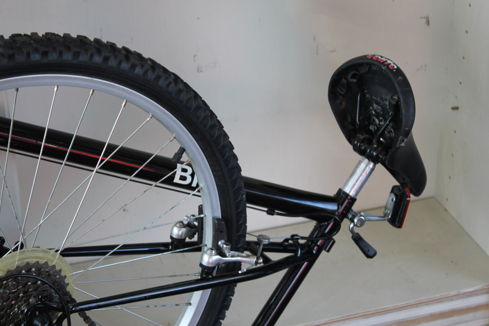 Black Foldable BMW Road Bike