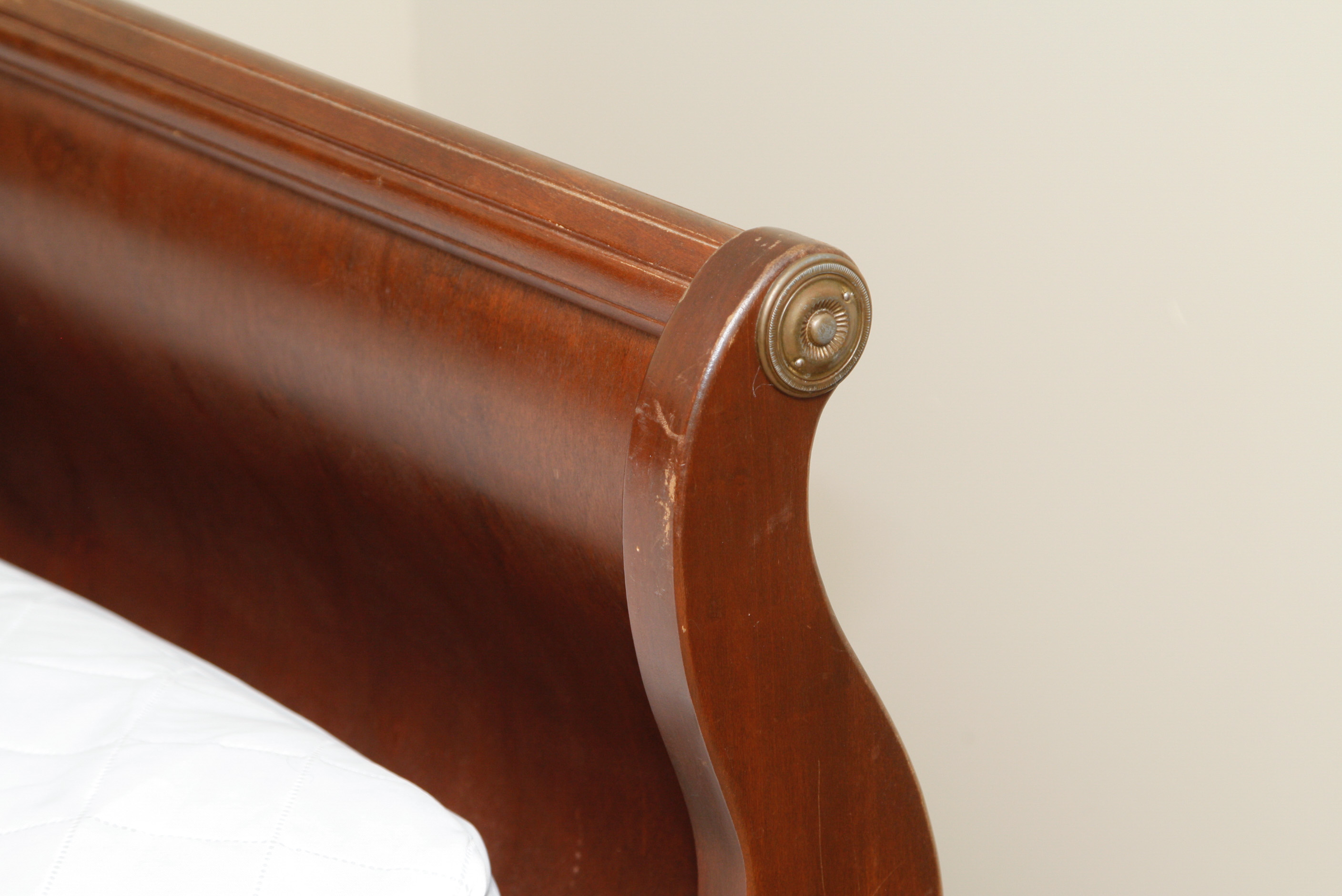 Sleigh Daybed With Trundle