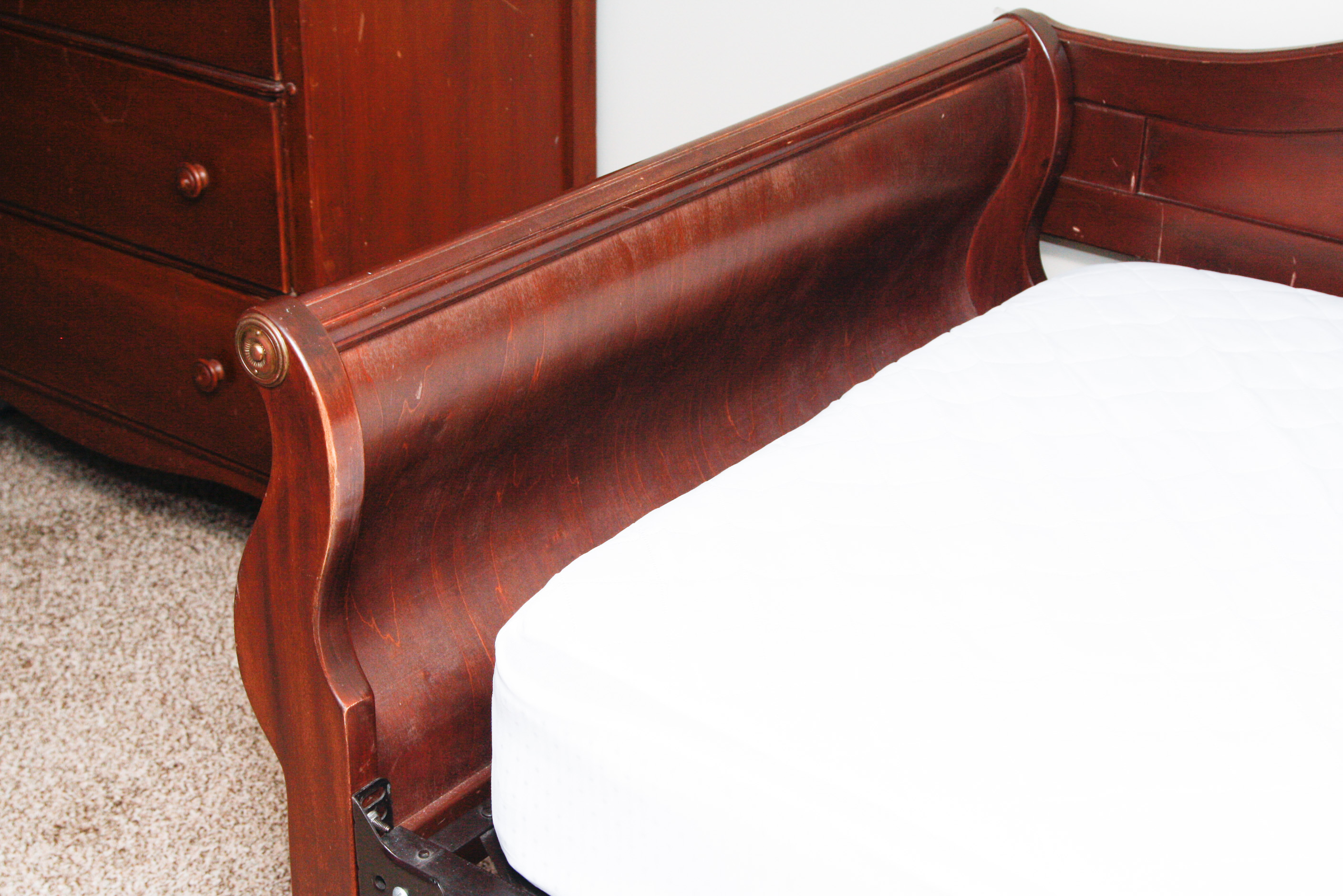 Sleigh Daybed With Trundle