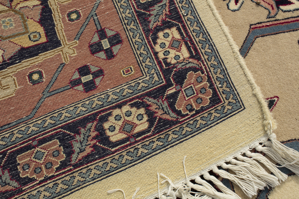 Handwoven Pakistani Tiara Collection Rug