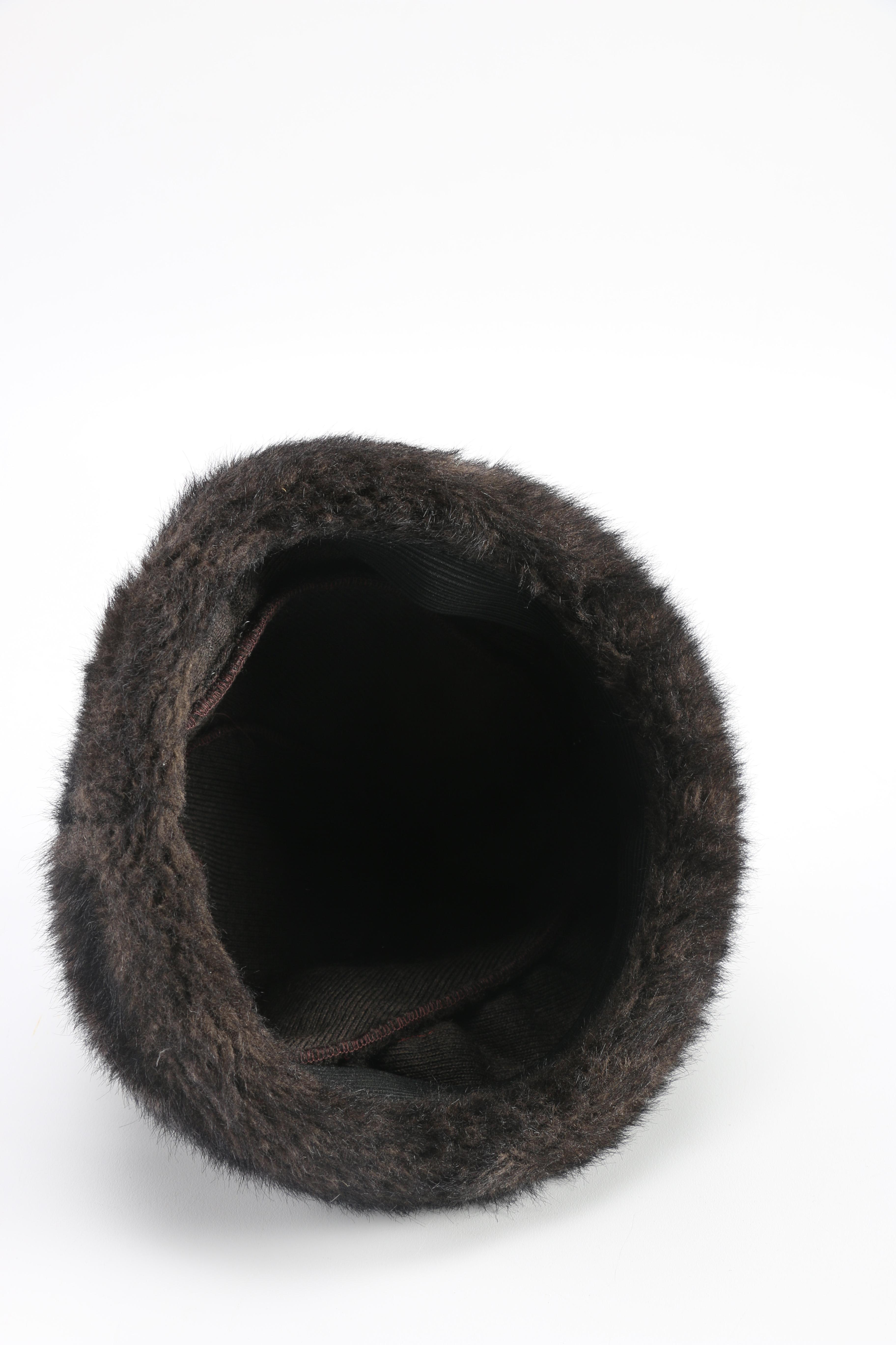 Vintage Mink Fur Hats With Stands Includes Vincent & Bill