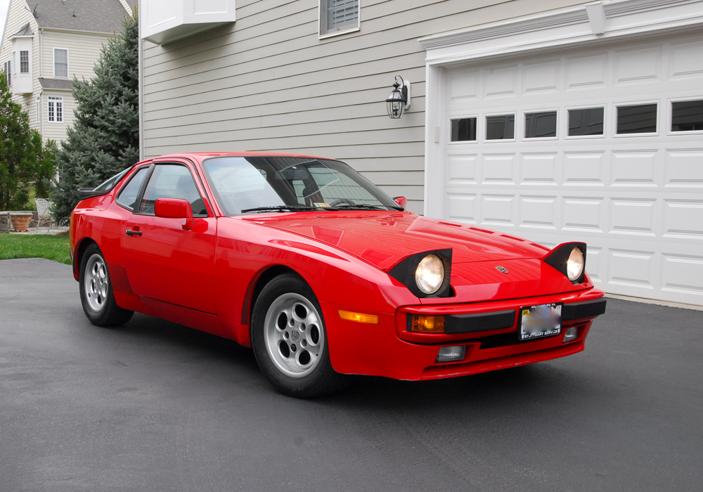 1985 Red Porsche 944