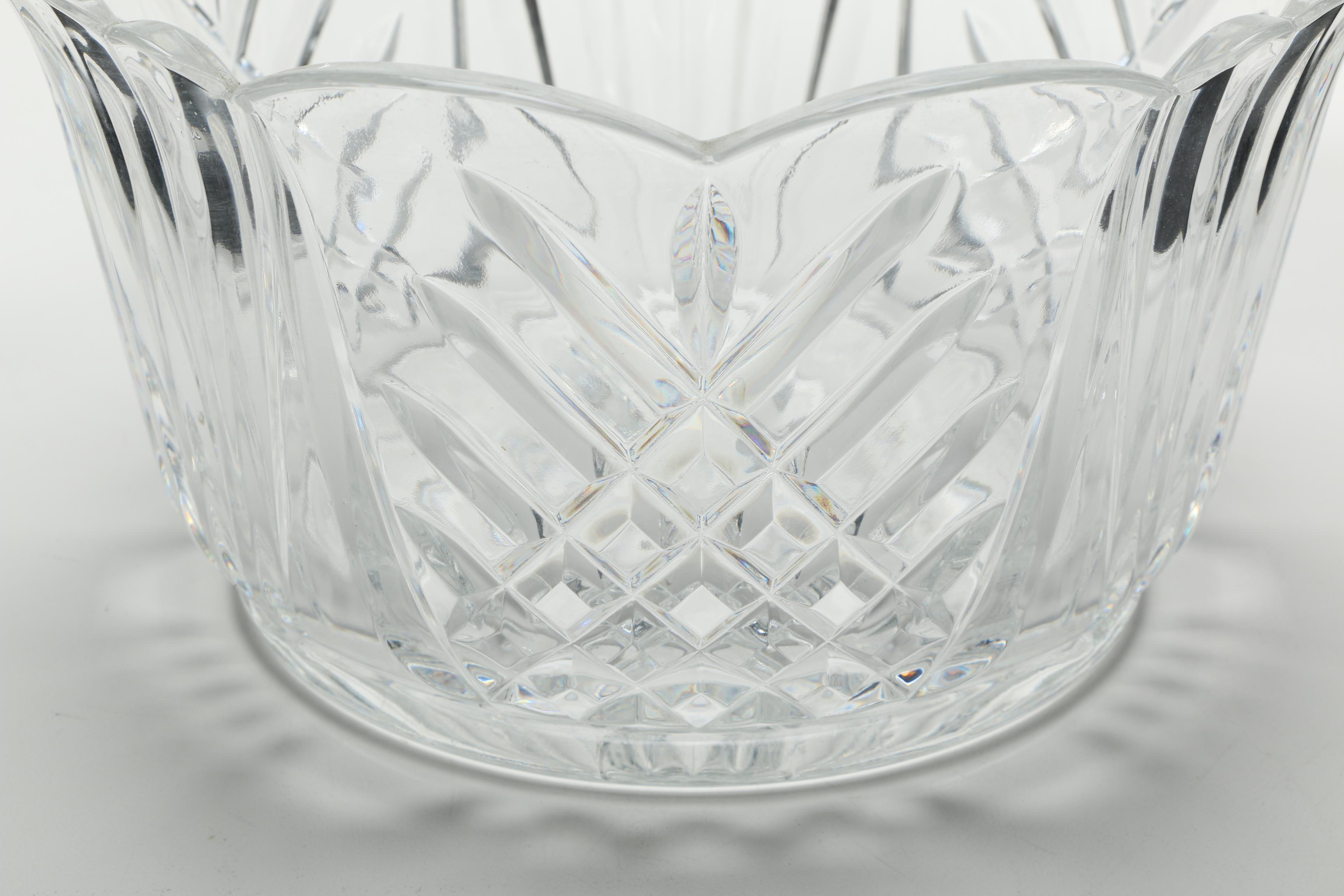 Decorative Crystal Bowls Featuring Marquis by Waterford