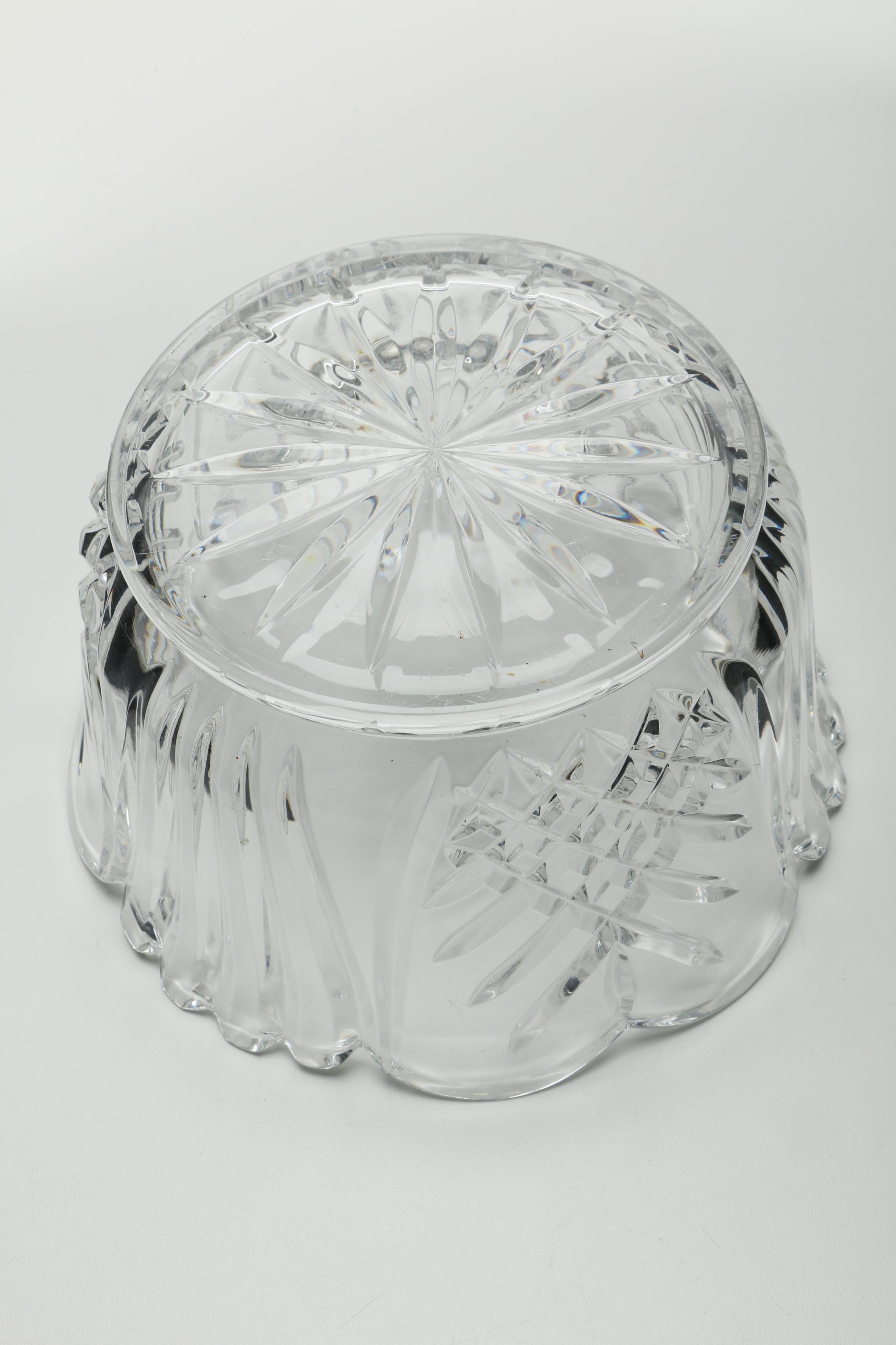 Decorative Crystal Bowls Featuring Marquis by Waterford