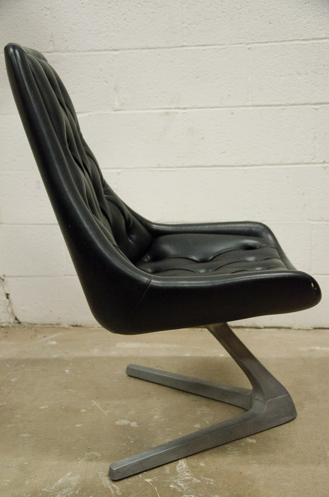 Chromcraft "Star Trek" Dining Table And "Sculpta" Chairs