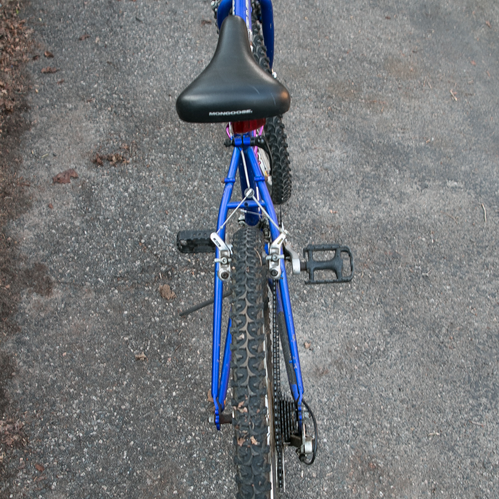 Mongoose "Maneuver" Mountain Bike