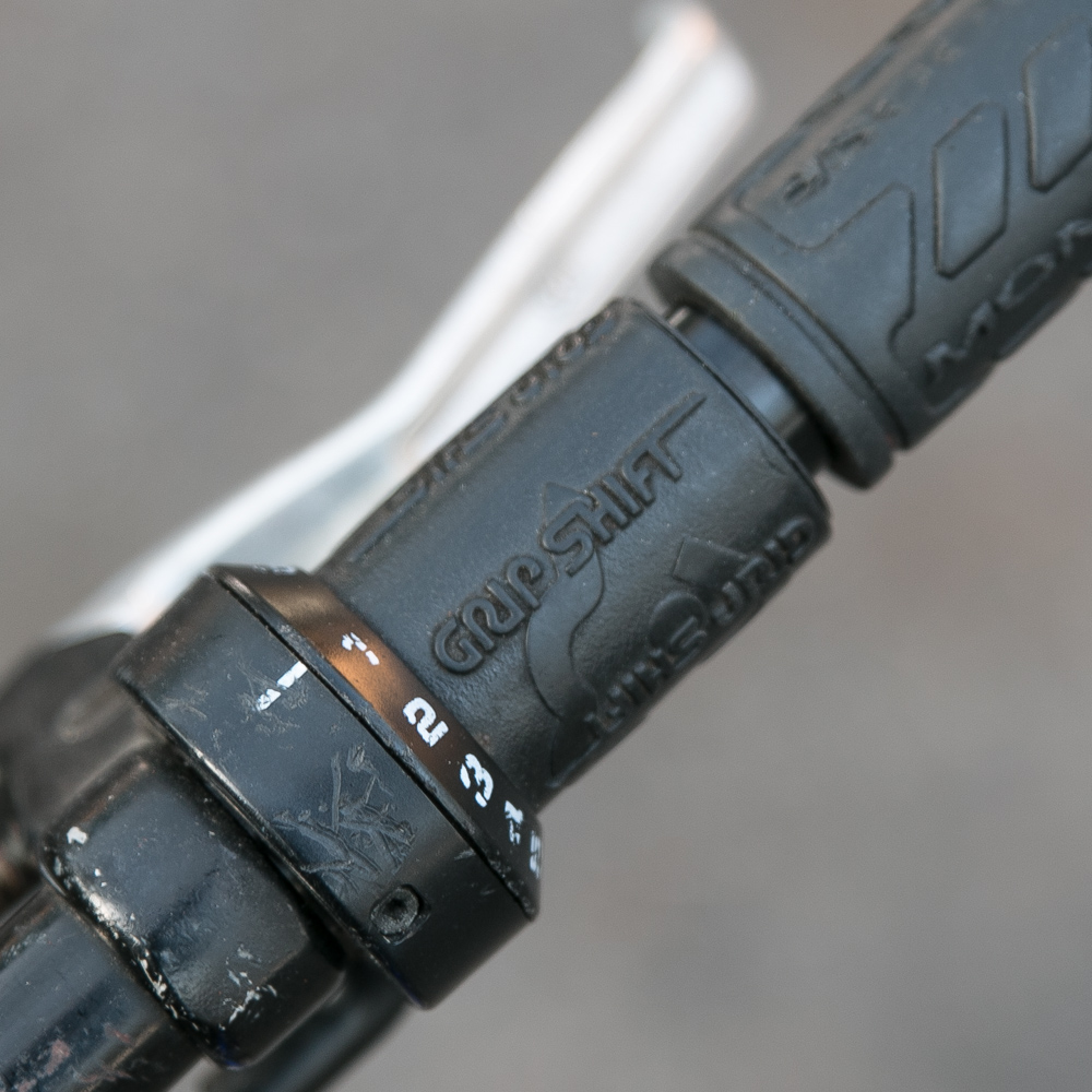 Mongoose "Maneuver" Mountain Bike