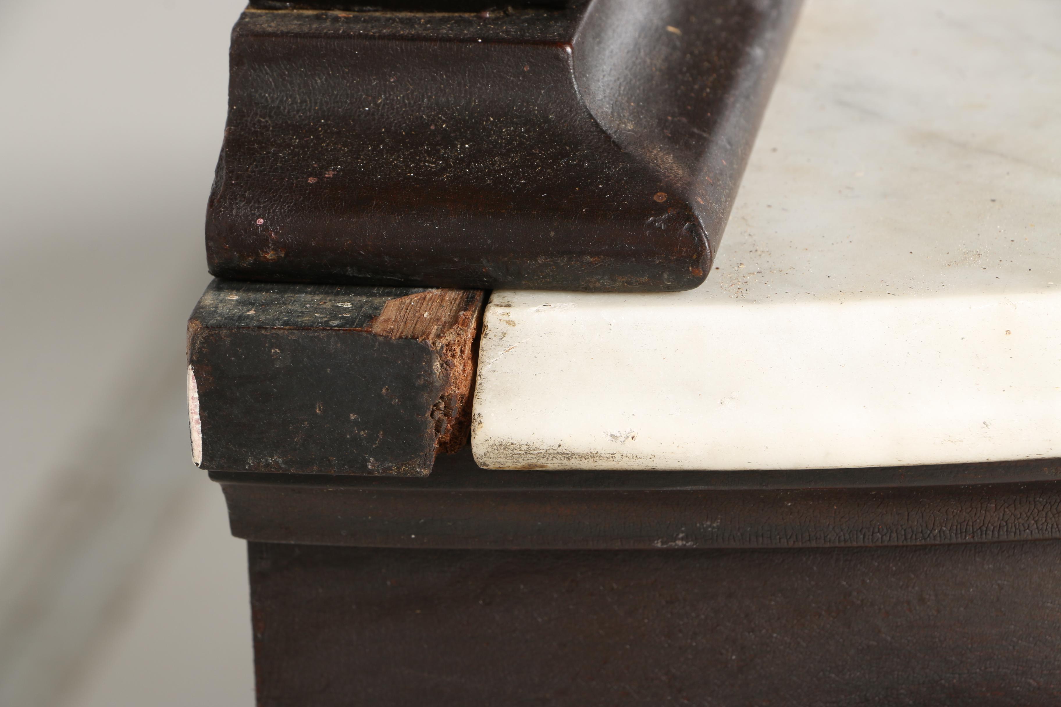 Mitchell and Rammelsberg 19th Century Rosewood Etagere