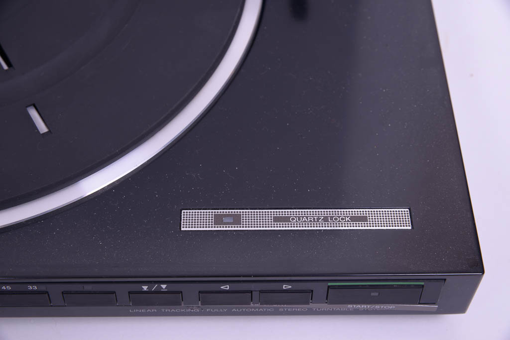 Sony Turntable, Hi-Fi Receiver, 5-Disc CD Player and Speakers