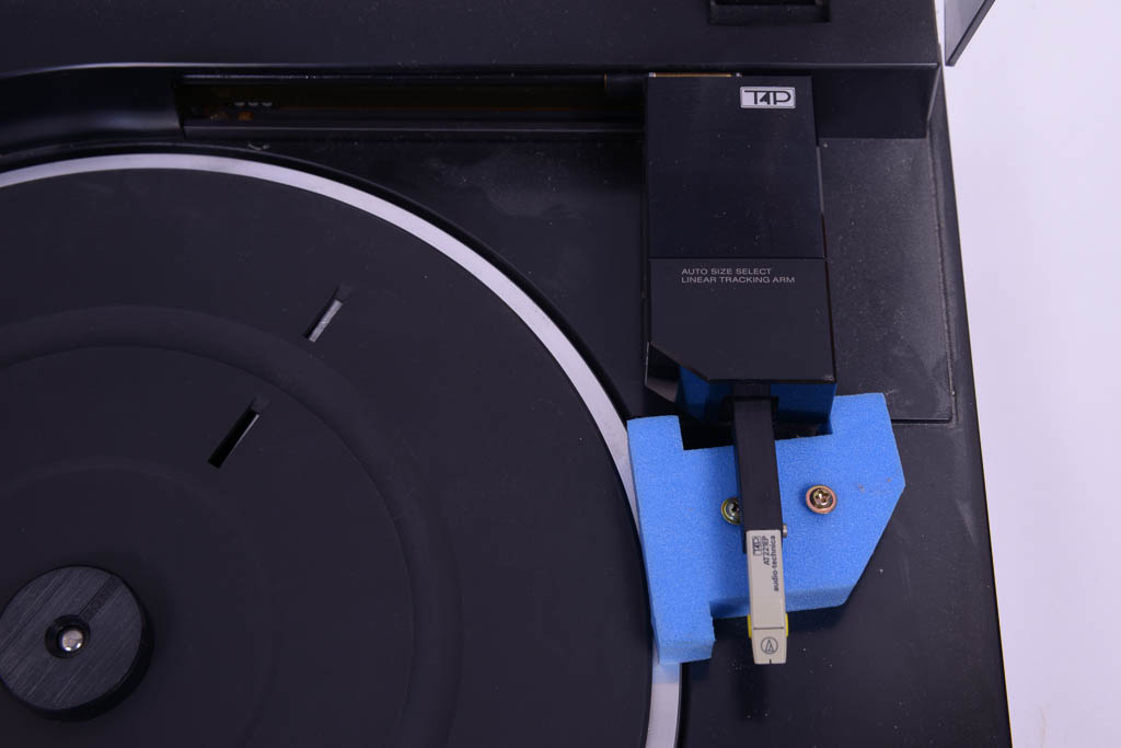 Sony Turntable, Hi-Fi Receiver, 5-Disc CD Player and Speakers