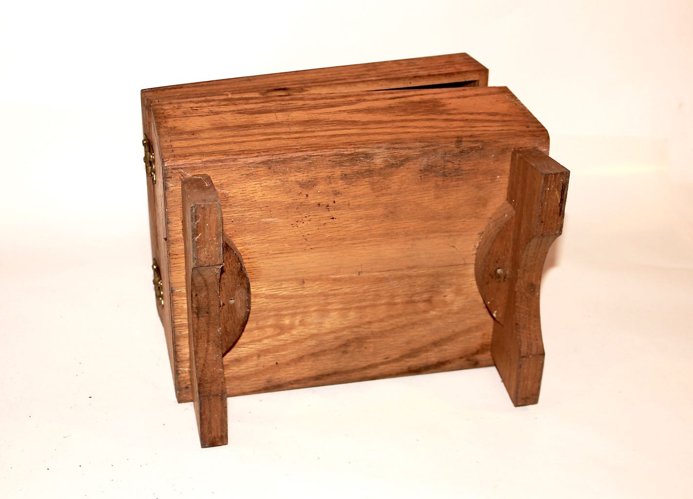 Vintage Griffin "Shinemaster" Oak Shoe Shine Box with Kit