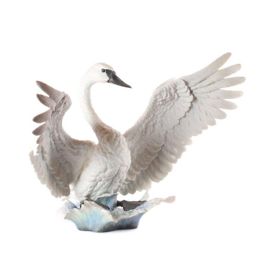 Boehm Limited Edition Figurine "Trumpeter Swan"