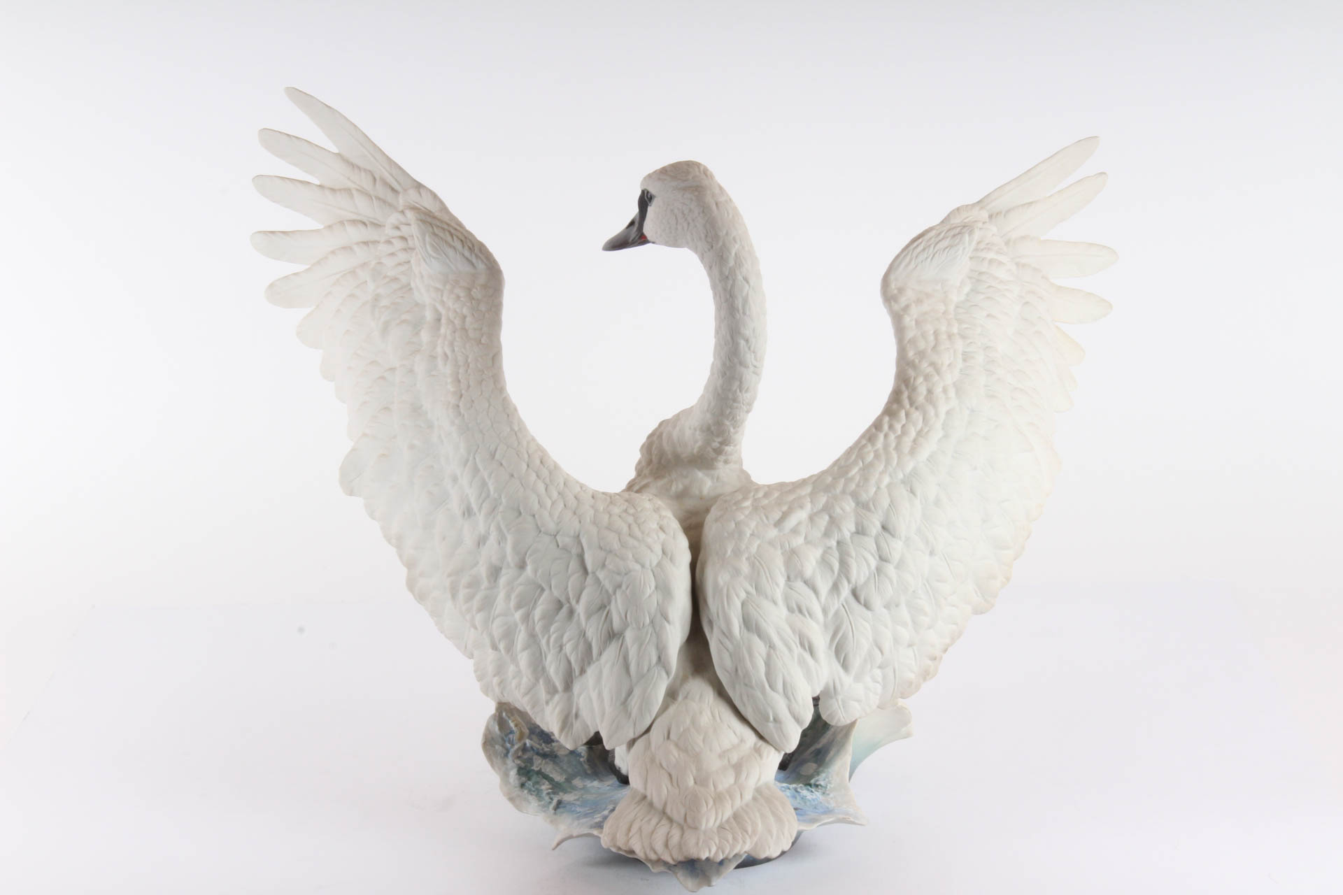 Boehm Limited Edition Figurine "Trumpeter Swan"