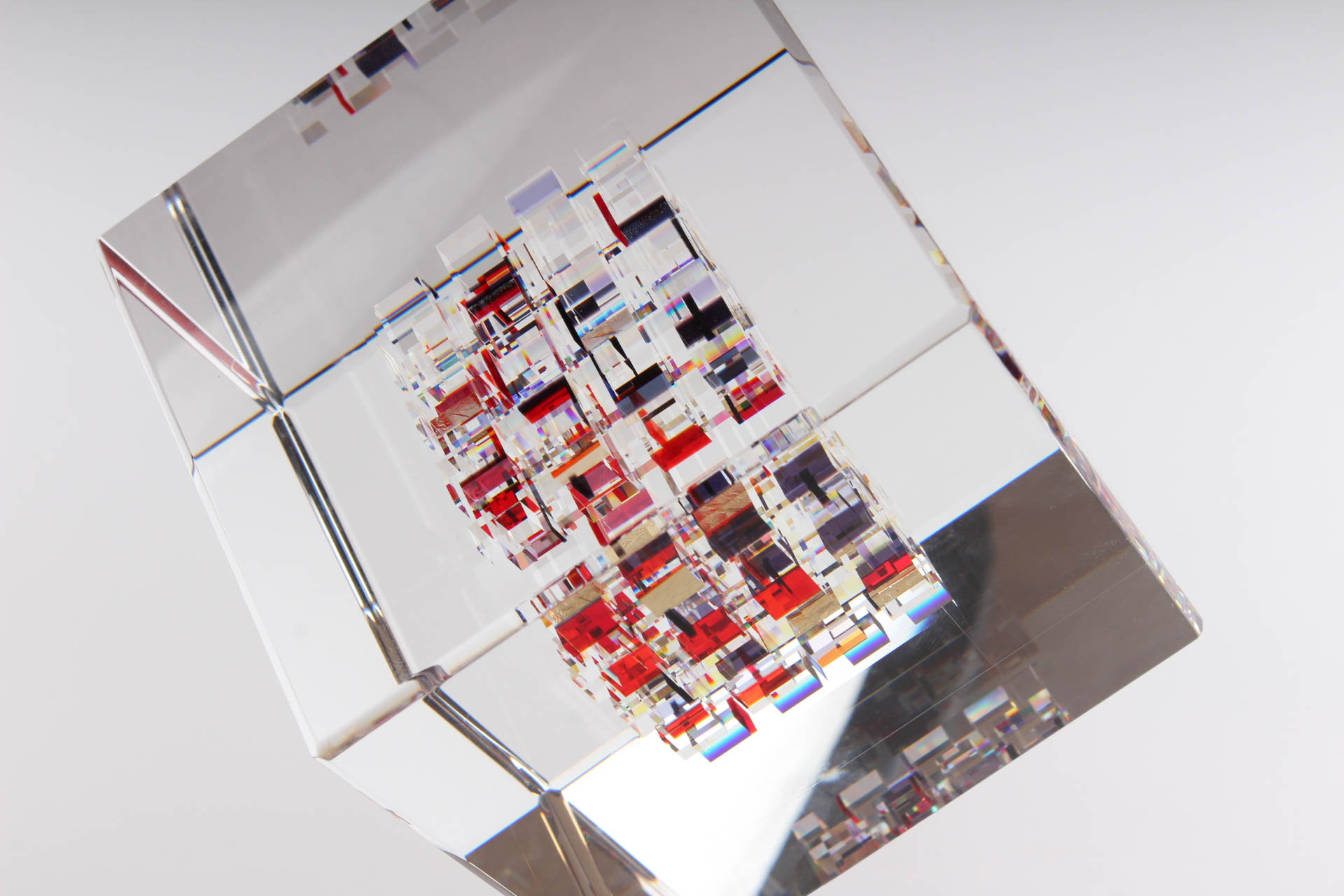 Jon Kuhn Optical Glass Sculpture "Chili Peppers"