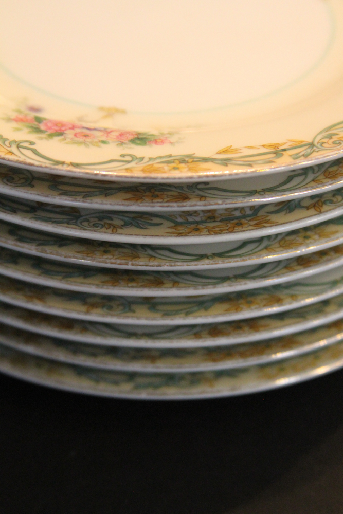 Noritake China "Arvana" Tableware